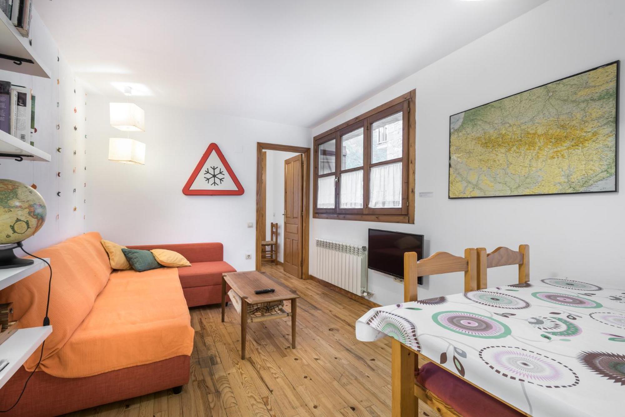 בנאסקה Apartamento La Benasquita מראה חיצוני תמונה